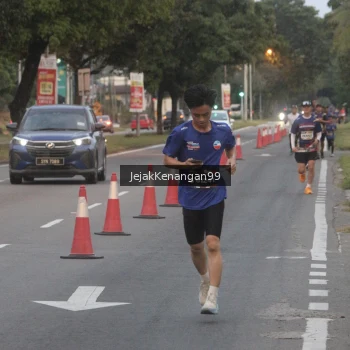 Runner Photo 3555290
