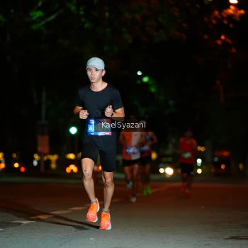 Runner Photo 3555353