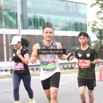 Runner Photo 3555385