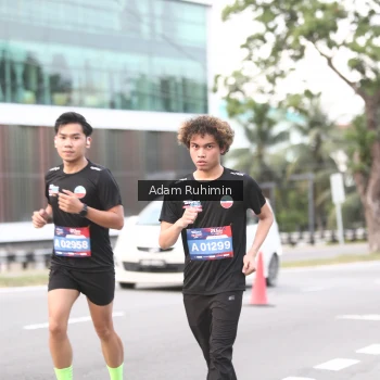 Runner Photo 3555387