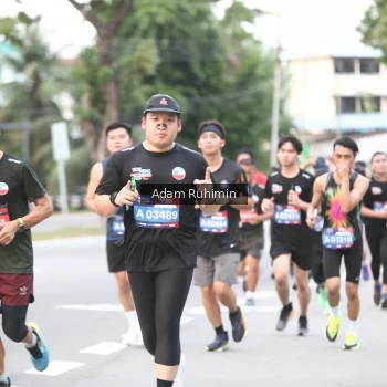 Runner Photo 3555411