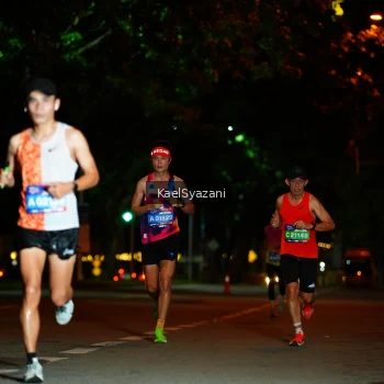 Runner Photo 3555423