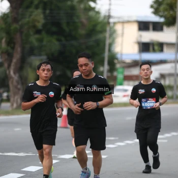 Runner Photo 3555495