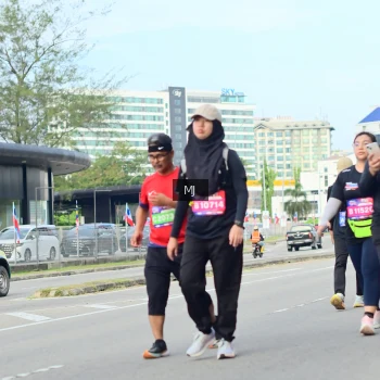 Runner Photo 3555542