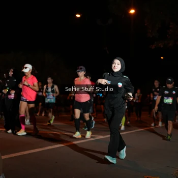 Runner Photo 3555560