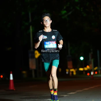 Runner Photo 3555567