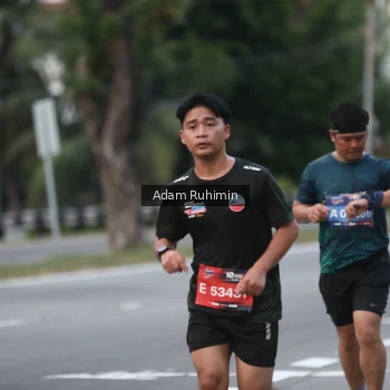 Runner Photo 3555611
