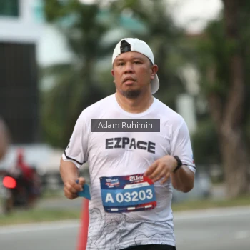 Runner Photo 3555656