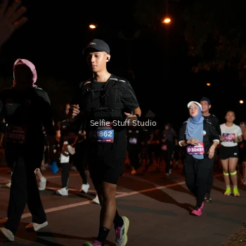 Runner Photo 3555670