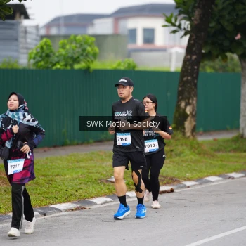Runner Photo 3555700
