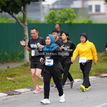 Runner Photo 3555779
