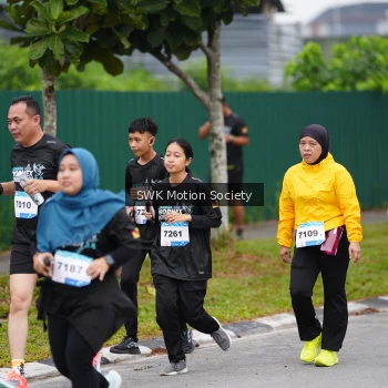 Runner Photo 3555791
