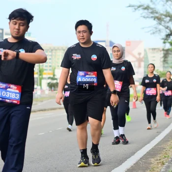 Runner Photo 3555866