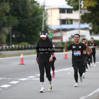 Runner Photo 3555943