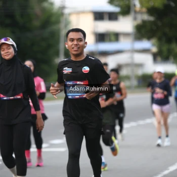 Runner Photo 3555969