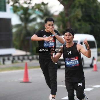 Runner Photo 3556009