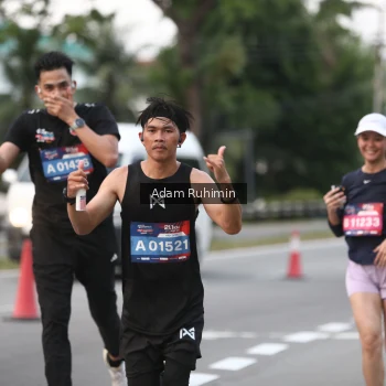 Runner Photo 3556020