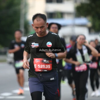 Runner Photo 3556104