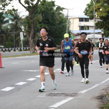 Runner Photo 3556122
