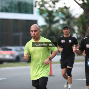 Runner Photo 3556178