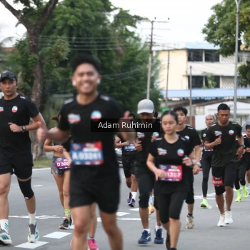 Runner Photo 3556198