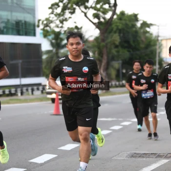Runner Photo 3556239