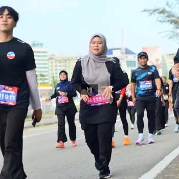 Runner Photo 3556294