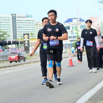 Runner Photo 3556305