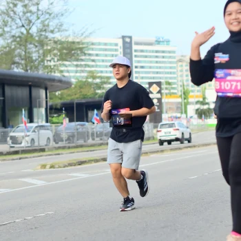 Runner Photo 3556336
