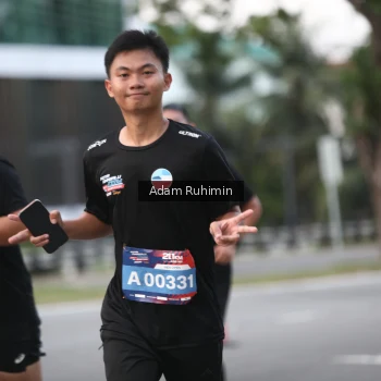Runner Photo 3556345