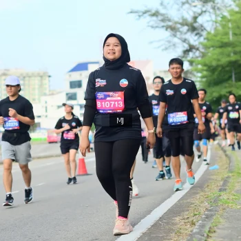Runner Photo 3556359