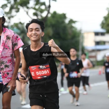 Runner Photo 3556383