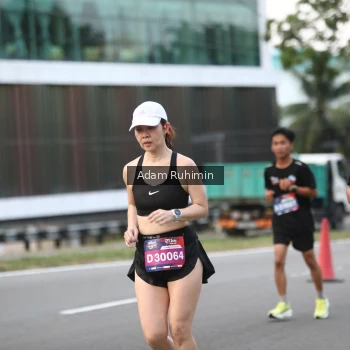 Runner Photo 3556389