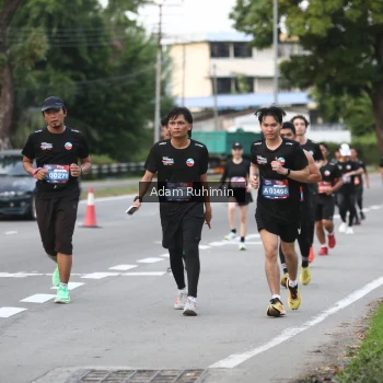 Runner Photo 3556428