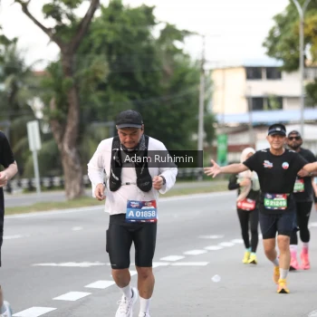Runner Photo 3556615
