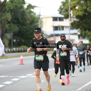 Runner Photo 3556626