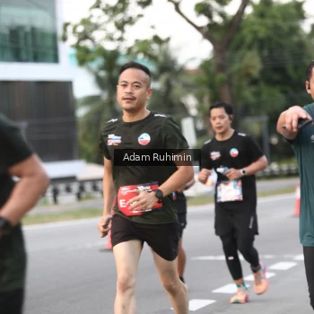 Runner Photo 3556689