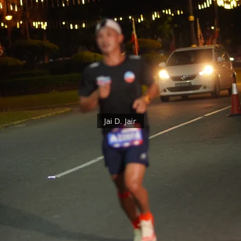 Runner Photo 3556690