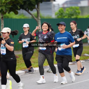 Runner Photo 3556691
