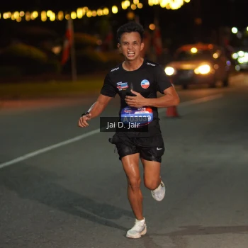 Runner Photo 3556693