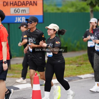 Runner Photo 3556721