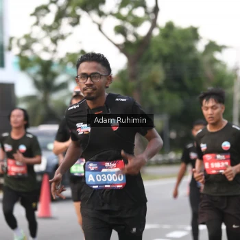 Runner Photo 3556752
