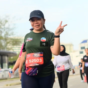 Runner Photo 3556773