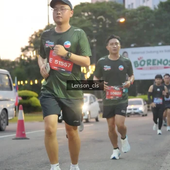 Runner Photo 3556797