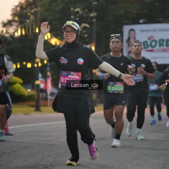 Runner Photo 3556800