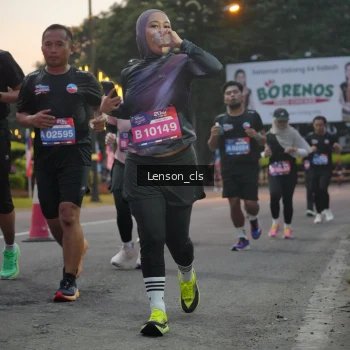 Runner Photo 3556816