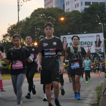 Runner Photo 3556865
