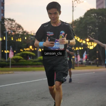 Runner Photo 3556866