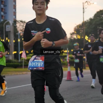 Runner Photo 3556872