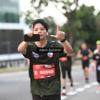 Runner Photo 3556879